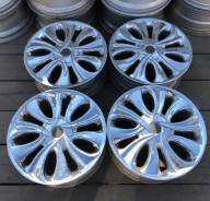 Jawa. 7.0x17", 5x114.30, ET55