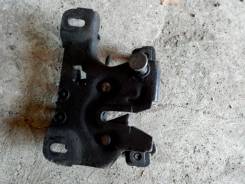 Замок капота. Audi A6 Audi A6 allroad quattro, 4B Двигатели: ALT, ARE, ARS, ASG, AKE