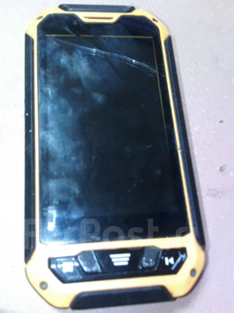 DEXP Ixion P 4. �/�, 3G, Dual-SIM, ���������� ����