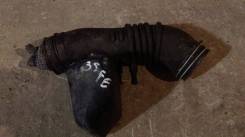 Патрубок воздухозаборника. Toyota Carina, ST195 Toyota Corona, ST195 Toyota Caldina, ST195, ST195G Двигатель 3SFE