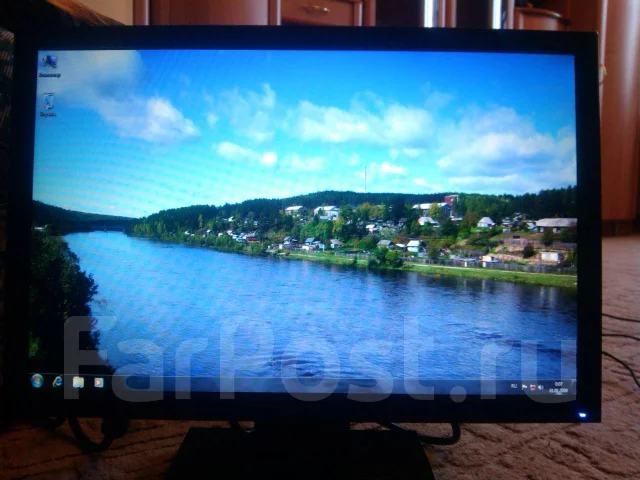 Acer. 19" ����