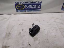 Ручка открывания багажника. Subaru Legacy B4, BE5, BE9, BEE Двигатели: EJ20, EJ202, EJ203, EJ204, EJ20X, EJ25, EJ255, EZ30