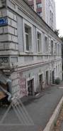2-комнатная, улица Пушкинская 38. Центр, проверенное агентство, 39 кв. м. Дом снаружи