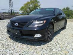 Lexus LS600hL. С водителем
