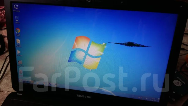 Samsung R540. 15.6", 2,3����, ��� 3072 ��, ���� 160���, WiFi: 1, Bluetooth: 1, ����������� �� 1��. ����