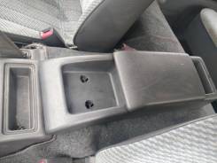 Консоль кпп. Toyota Lite Ace, CR21, CR21G, CR22, CR22G, CR30, CR30G, CR31, CR31G, YR21, YR21G, YR22, YR30, YR30G Toyota Town Ace, CR21, CR21G, CR22, C...