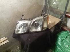 Фара. Lexus LX470
