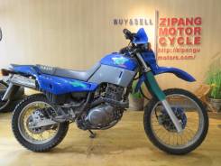 Yamaha XT 400. 400 куб. см., исправен, птс, без пробега