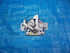 Замок капота. Suzuki Escudo, TA02W, TA52W, TD02W, TD32W, TD52W, TD62W, TL52W, TX92W Suzuki Grand Vitara XL-7, TX83V, TX92V Suzuki Vitara, TA01V, TA02C...