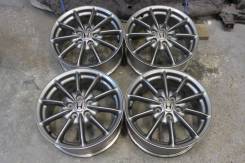Enkei. 7.0x17", 5x114.30, ET55, ЦО 64,1 мм.