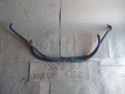 Патрубок отопителя, системы отопления. Isuzu Elf, NHR69 Двигатель 4JG2