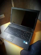 Lenovo B570. 15.6", 2,2����, ��� 2048 ��, ���� 300���, WiFi, Bluetooth, ����������� �� 3��. ����
