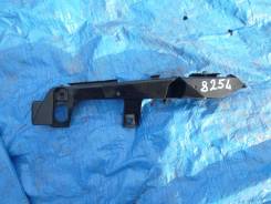 Крепление бампера. Toyota Land Cruiser Prado, GRJ120, GRJ120W, GRJ121, GRJ121W, GRJ125, GRJ125W, KDJ120, KDJ120W, KDJ125, KDJ125W, KZJ120, LJ120, LJ12...