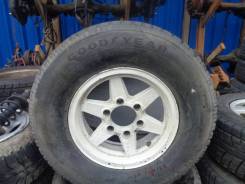 Продам комплект колес Goodyear 215/80/15 на литых дисках. 6.0x15" 6x139.70 ЦО 108,0 мм.