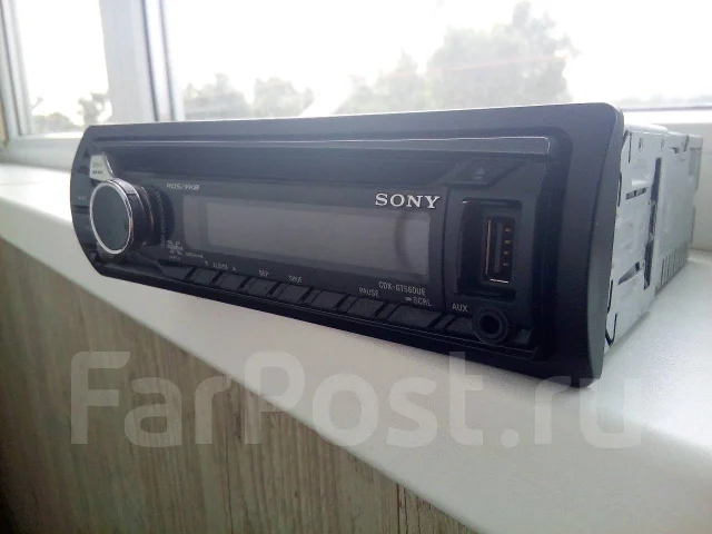 Sony CDX-GT560UE ����