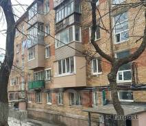 Комната, улица Адмирала Юмашева 22. Баляева, проверенное агентство, 10 кв. м. Дом снаружи