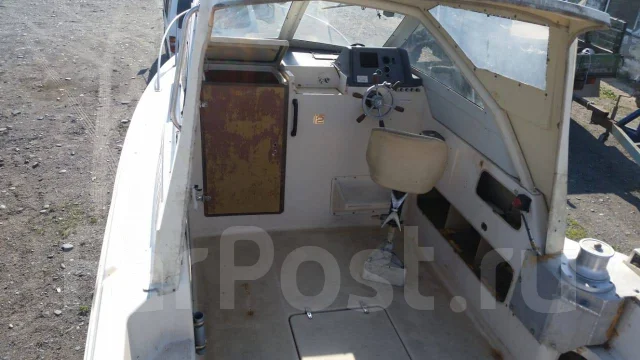 Yamaha F-26. 1995 ���, ����� 8��., ��������� ���������, ������ ����