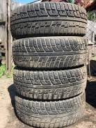 Kumho I'Zen KW22. Зимние, шипованные, 40 %, 4 шт