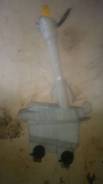 Бачок. Toyota Corolla Axio, NZE141, NZE144, ZRE142, ZRE144 Toyota Corolla Fielder, NZE141, NZE141G, NZE144, NZE144G, ZRE142, ZRE142G, ZRE144, ZRE144G...