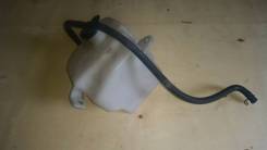 Расширительный бачок. Toyota Corolla Axio, NZE141, NZE144, ZRE142, ZRE144 Toyota Corolla Fielder, NZE141, NZE141G, NZE144, NZE144G, ZRE142, ZRE142G, Z...