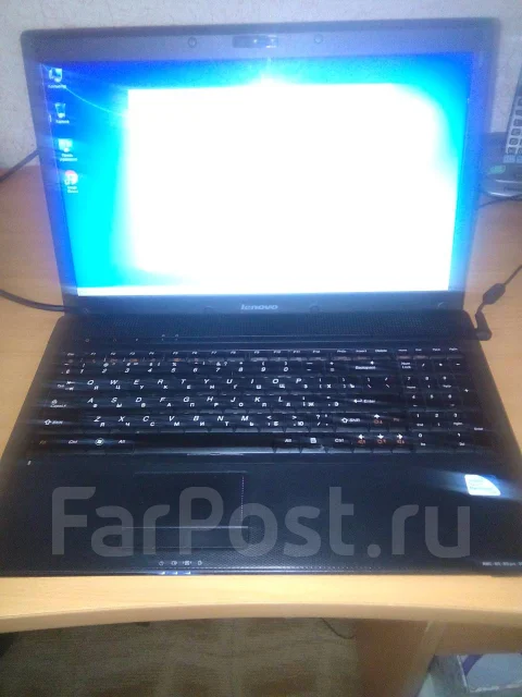Lenovo G560. 15.5", 2 130����, ��� 2048 ��, ���� 250���, WiFi: 1, Bluetooth: 1, ����������� �� 1��. ����