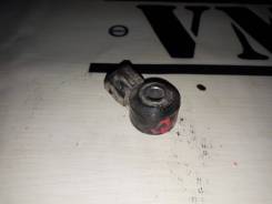 Датчик детонации. Infiniti: QX56, M45, Q45, G35, I30, QX4, I35 Nissan: Maxima, Altima, NV200, Almera, Xterra, Bluebird Sylphy, Cedric, Tino, Cima, Sta...
