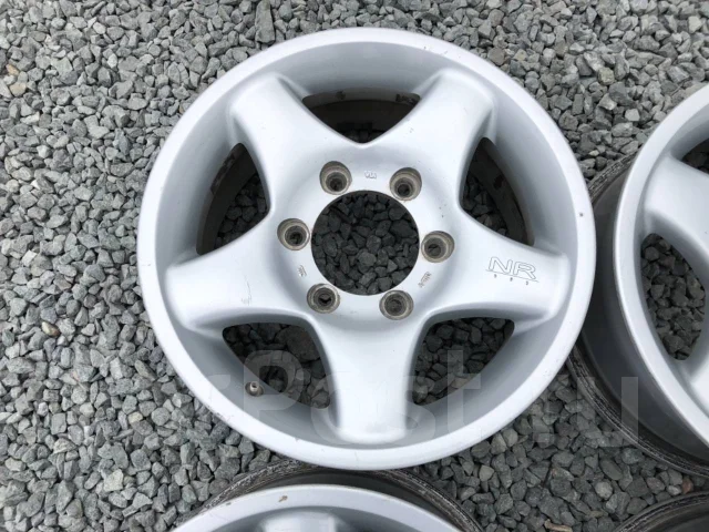 Bridgestone NR-595. 6.5x15", 6x139.7, ET30 ����