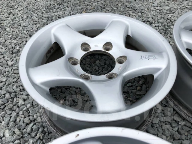 Bridgestone NR-595. 6.5x15", 6x139.7, ET30 ����