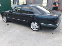 Mercedes-Benz E-Class. 210, 113
