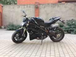 Ducati Streetfighter 848. 848����. ��., ��������, ���, � �������� ����