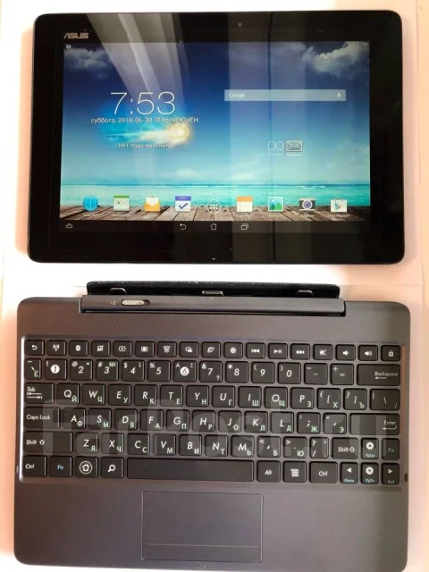 Asus Transformer Pad TF701T ����