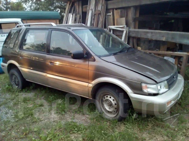 Mitsubishi Chariot. ��������, ������, 303 000����. �� ����