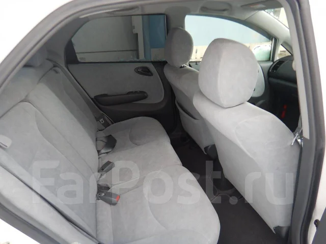 Honda Fit Aria. GD, LA ����
