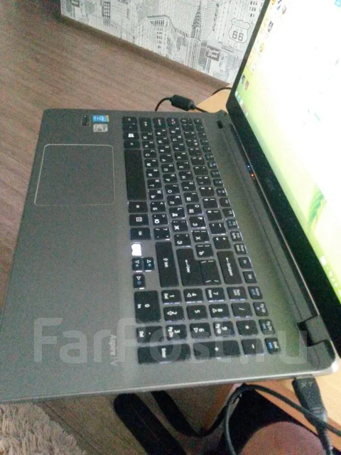 Acer Aspire V7. 15.6", 2,3����, ��� 8 ��, ���� 500���, WiFi: 1, Bluetooth: 1, ����������� �� 2��. ����