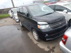 Toyota Voxy. AZR60, 1AZFSE