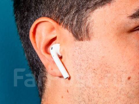 Airpods 3 в ушах фото