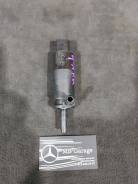 Мотор бачка омывателя. Mercedes-Benz: S-Class, CLK-Class, SLK-Class, CLC-Class, E-Class, SL-Class, CLS-Class, C-Class Двигатели: M112E28, M112E32, M11...