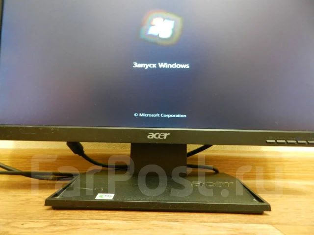 Acer. 19" ����