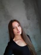 Преподаватель английского языка. Незаконченное высшее образование (студент), опыт работы 2 года