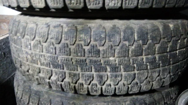 Bridgestone Blizzak PM-10. �����������, 2008 ���, �/�, ����� 50 % ����