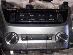 Магнитола. Toyota Land Cruiser, URJ200, UZJ200W, J200, URJ202, VDJ200, URJ202W, GRJ200, UZJ200 Двигатели: 3URFE, 2UZFE, 1URFE, 1VDFTV, 1GRFE