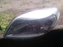 Фара. Renault Sandero, BS11, BS1Y, BS12 Двигатели: K7M, K4M, K7J