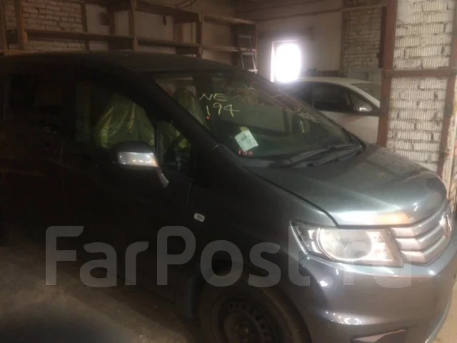 Honda Freed Spike. GB3 ����