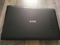 Acer Aspire 5750G. 15.6", 2,3����, ��� 4 ��, ���� 320���, WiFi, Bluetooth, ����������� �� 2��.