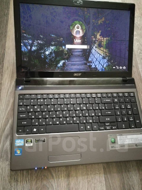 Acer Aspire 5750G. 15.6", 2,3����, ��� 4 ��, ���� 320���, WiFi: 1, Bluetooth: 1, ����������� �� 2��. ����