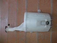 Бачок стеклоомывателя. Toyota: Yaris, Platz, Vitz, Echo, WiLL Cypha, Raum Двигатели: 1NDTV, 1NZFE, 1SZFE, 2NZFE, 2SZFE