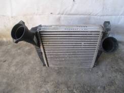 Интеркулер. Volkswagen Touareg, 7L6, 7LA, 7P5, 7P6 Двигатели: AXQ, AYH, AZZ, BAA, BAC, BAN, BAR, BGU, BHK, BHL, BJN, BKJ, BKL, BKS, BKW, BLE, BLK, BMV...