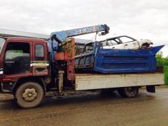 Isuzu Forward. Грузоподъемность 8 тон , стрела 4,5 тонны грузовик в работе , Х. T. C., 7 200 куб. см., 8 000 кг.