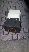 Подогрев сидений. Toyota Land Cruiser, UZJ200W, J200, URJ202, VDJ200, URJ202W, URJ200, UZJ200 Двигатели: 2UZFE, 3URFE, 1URFE, 1VDFTV