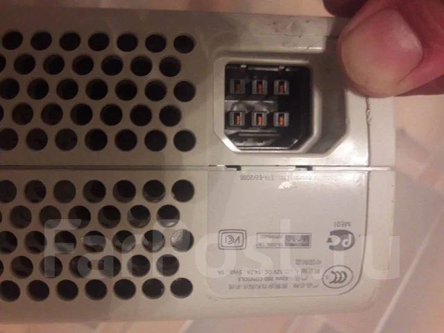 Microsoft Xbox 360 Arcade ����